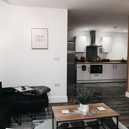 Stunning Modern Heart Of The City Apartment شيفيلد المظهر الخارجي الصورة