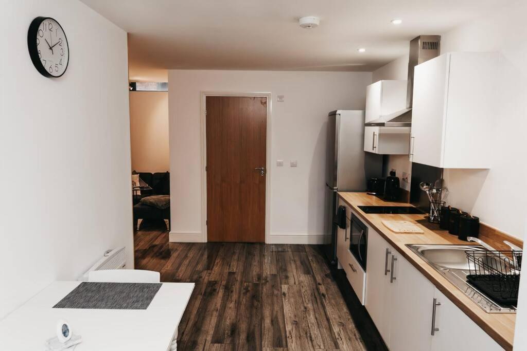Stunning Modern Heart Of The City Apartment شيفيلد المظهر الخارجي الصورة